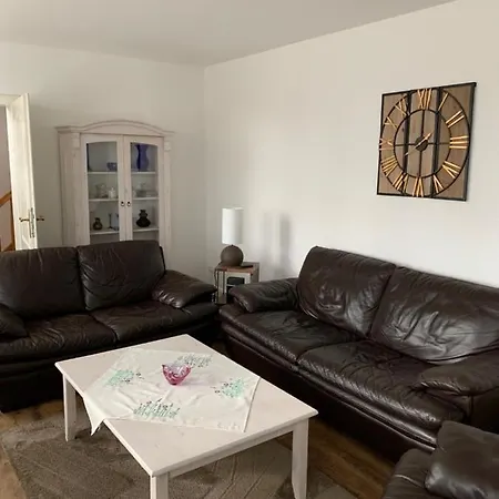 Ecke - Der Romanik * 奎德林堡