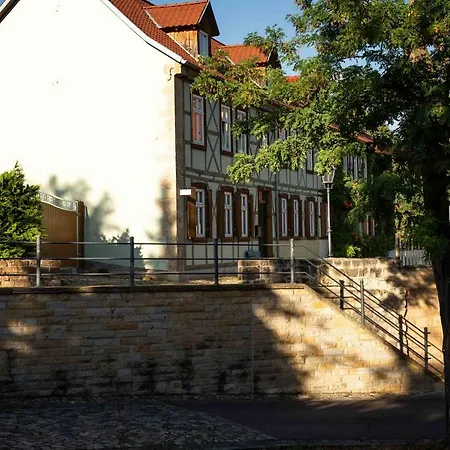 Ecke - Der Romanik *