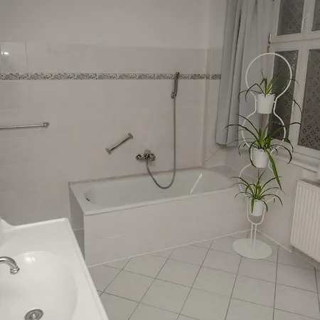 Ecke - Der Romanik 公寓 奎德林堡