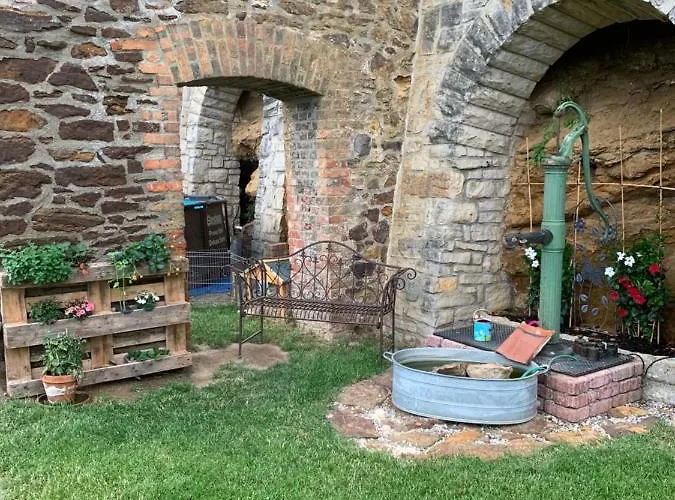 Ecke - Der Romanik *