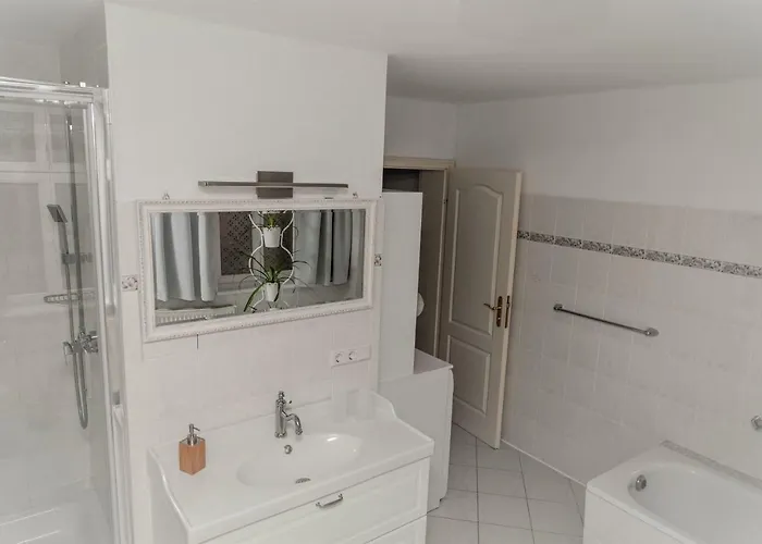 Ecke - Der Romanik *