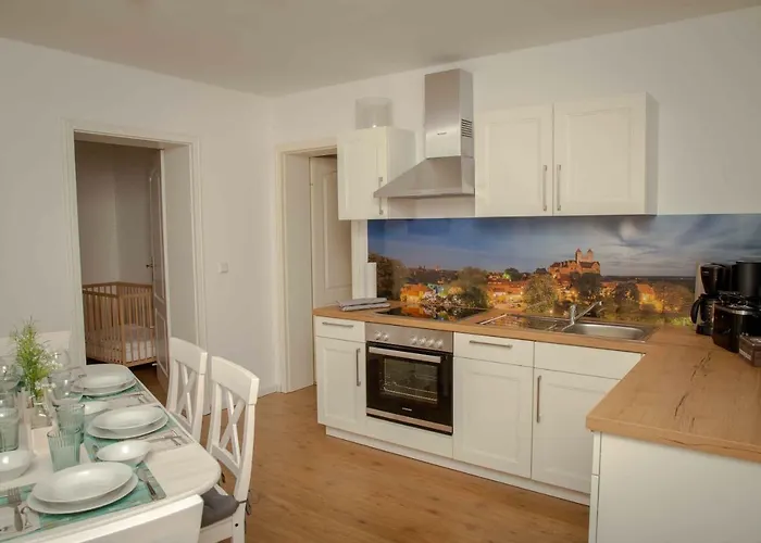 Ecke - Der Romanik *